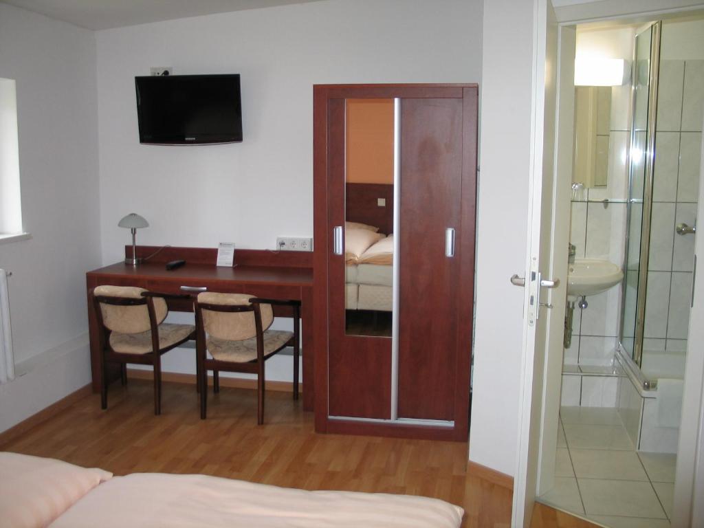 Hotel Restaurant Zur Post Wuppertal Rom bilde